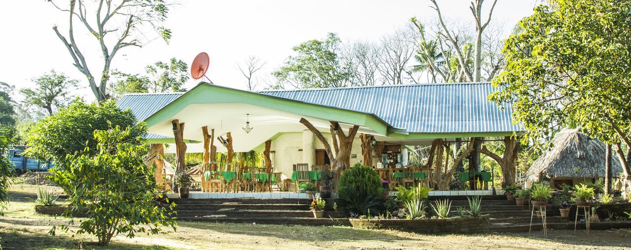Hostal Y Restaurante Rancho Mérida Exterior photo