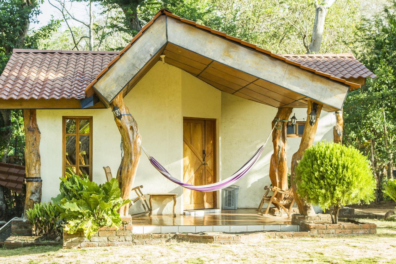 Hostal Y Restaurante Rancho Mérida Exterior photo